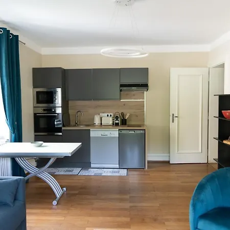 Yapot Bed & Breakfast 3*